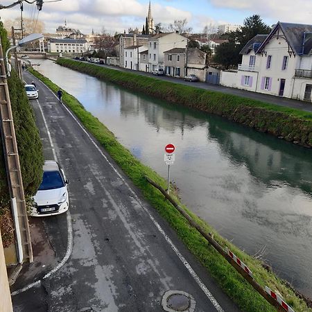 Niort Au Bord De L'Eau 3アパートメント エクステリア 写真